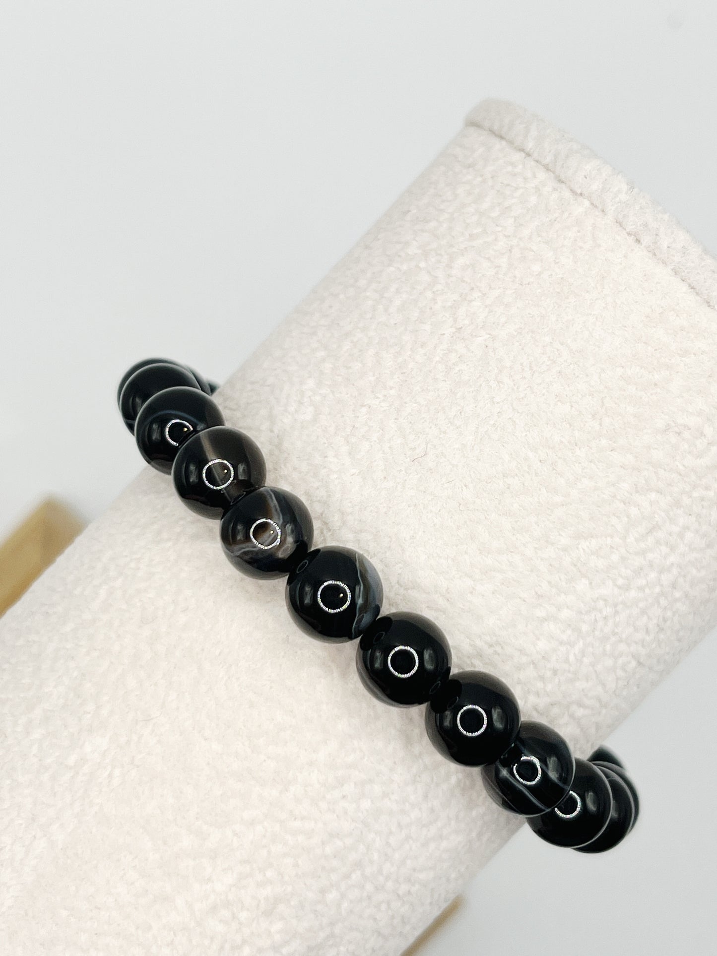 black-agate-bracelet