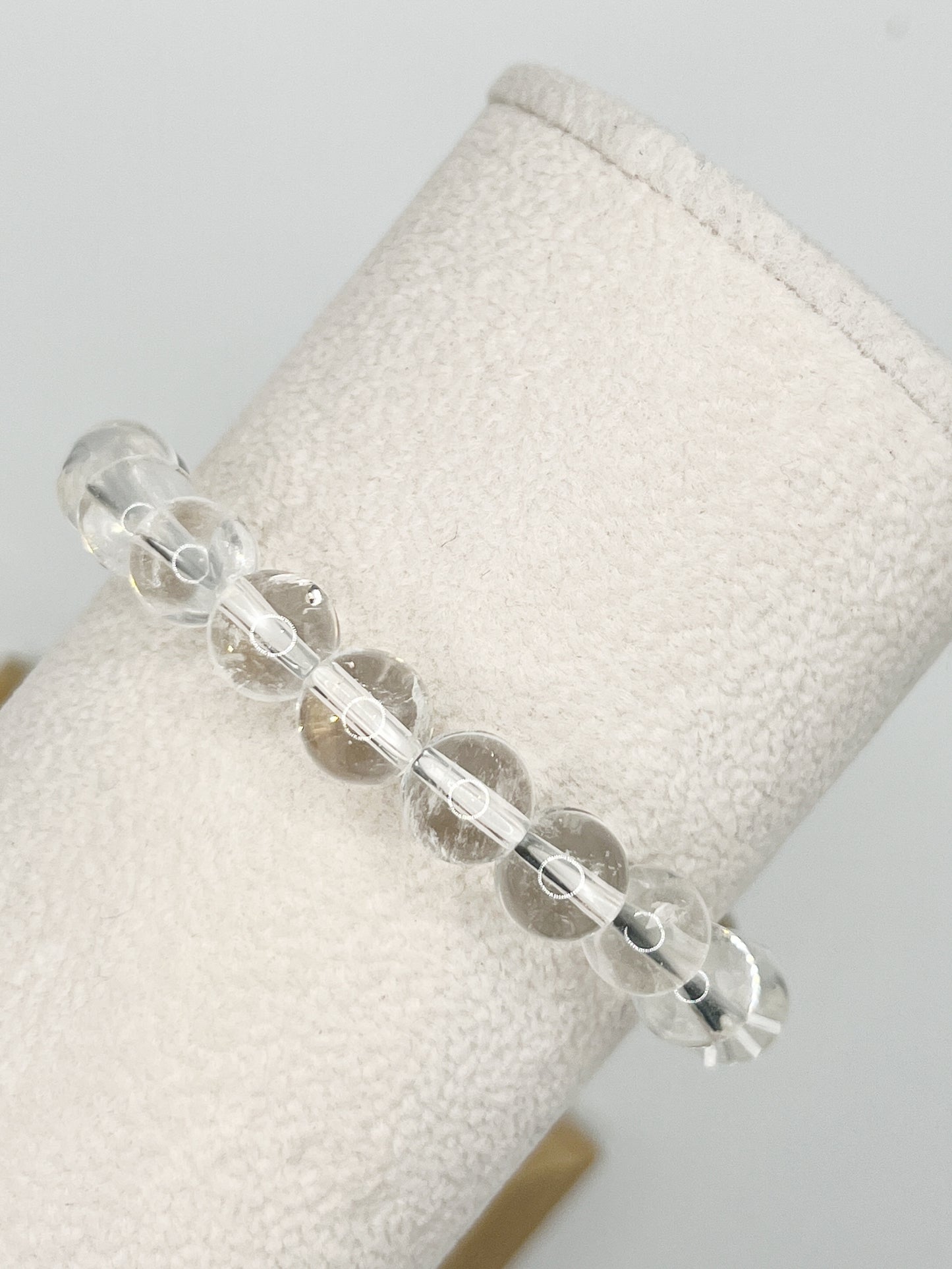 clear-quartz-bracelet